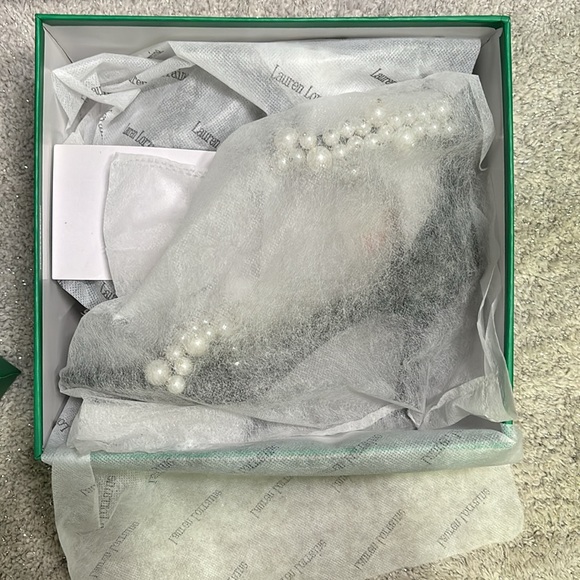 Elegant and Stylish Lauren Lorraine Pearl Ankle Strap Heel! - Picture 6 of 8